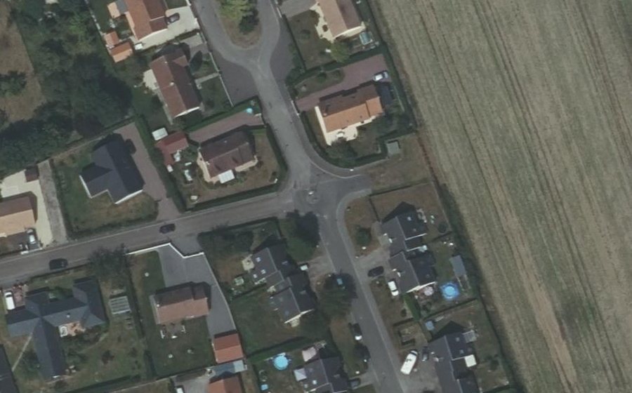 Vue aérienne du Mini-giratoire n°1985507929