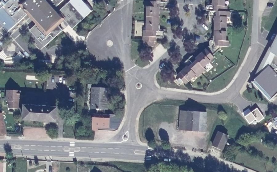 Vue aérienne du Mini-giratoire n°2001826972