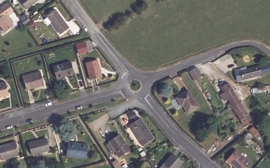 Vue aérienne du Mini-giratoire n°2020241194