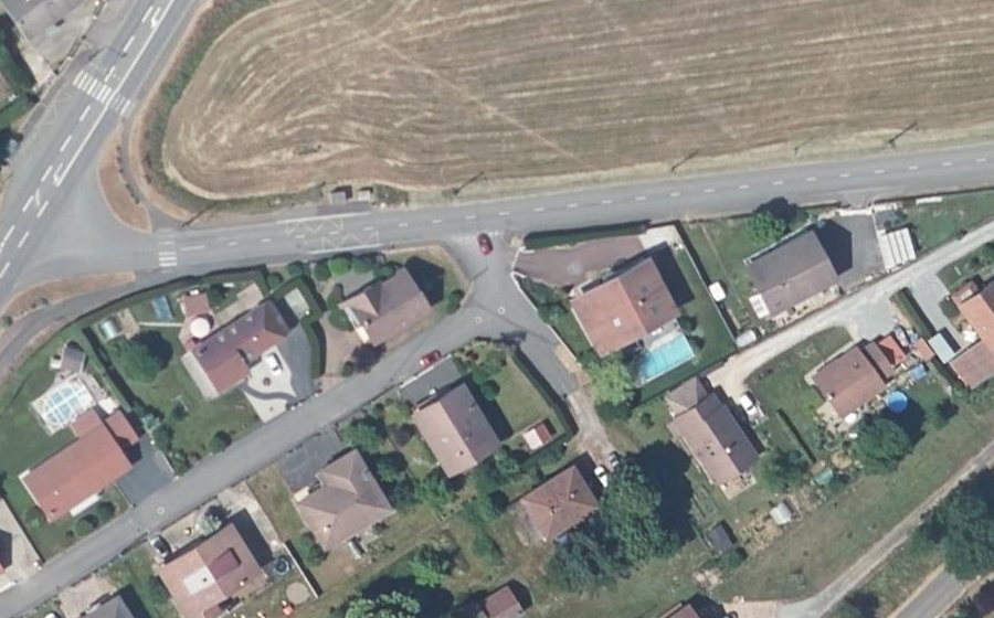 Vue aérienne du Mini-giratoire n°2024822466