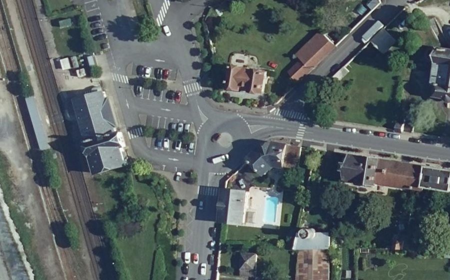 Vue aérienne du Mini-giratoire n°2030666696