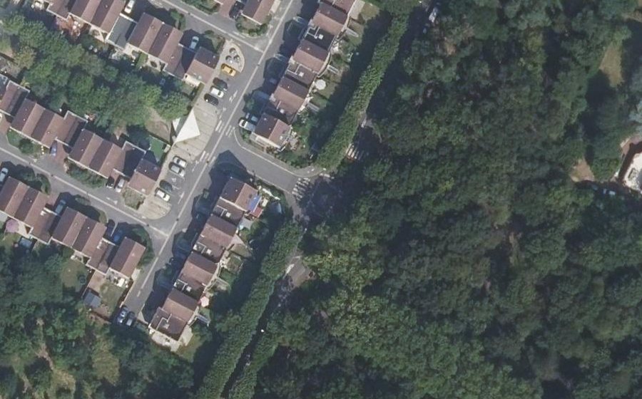 Vue aérienne du Mini-giratoire n°2045420606