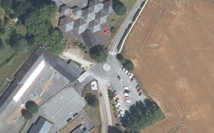 Vue aérienne du Mini-giratoire n°2047725456