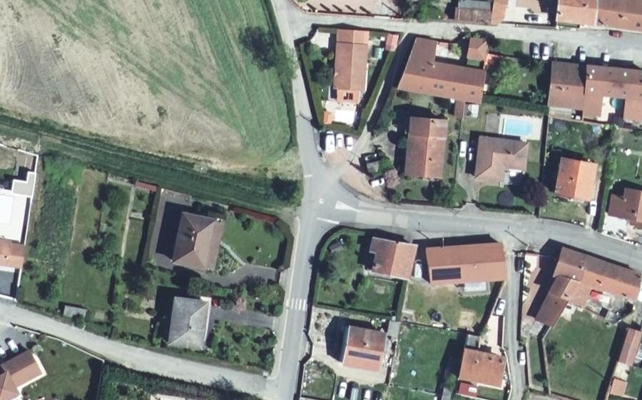 Vue aérienne du Mini-giratoire n°2056643265