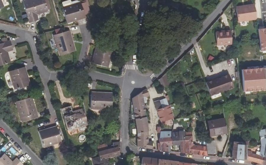 Vue aérienne du Mini-giratoire n°2065245371
