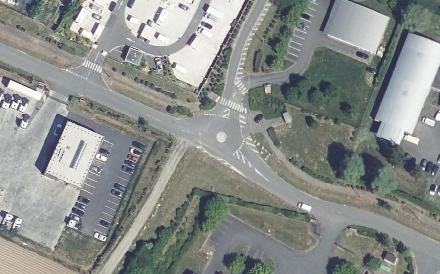 Vue aérienne du Mini-giratoire n°2068527959