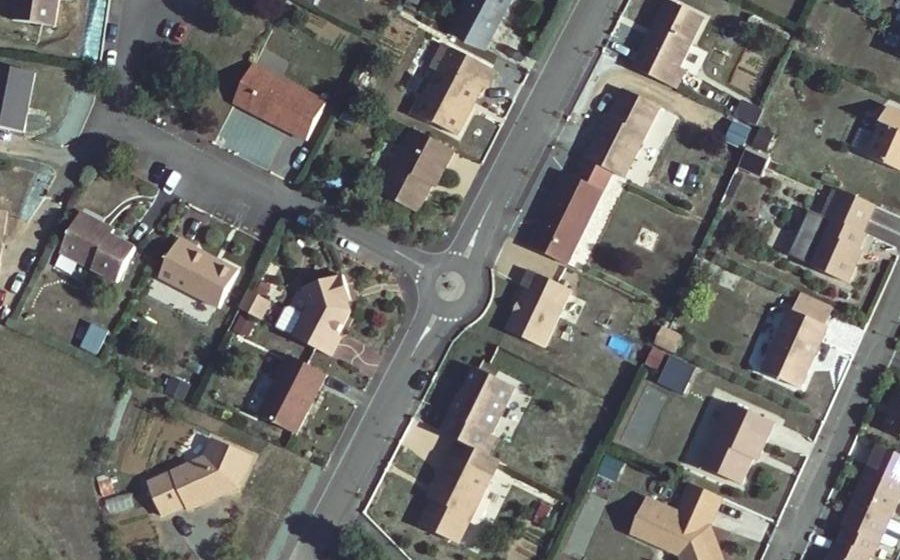 Vue aérienne du Mini-giratoire n°2069020760