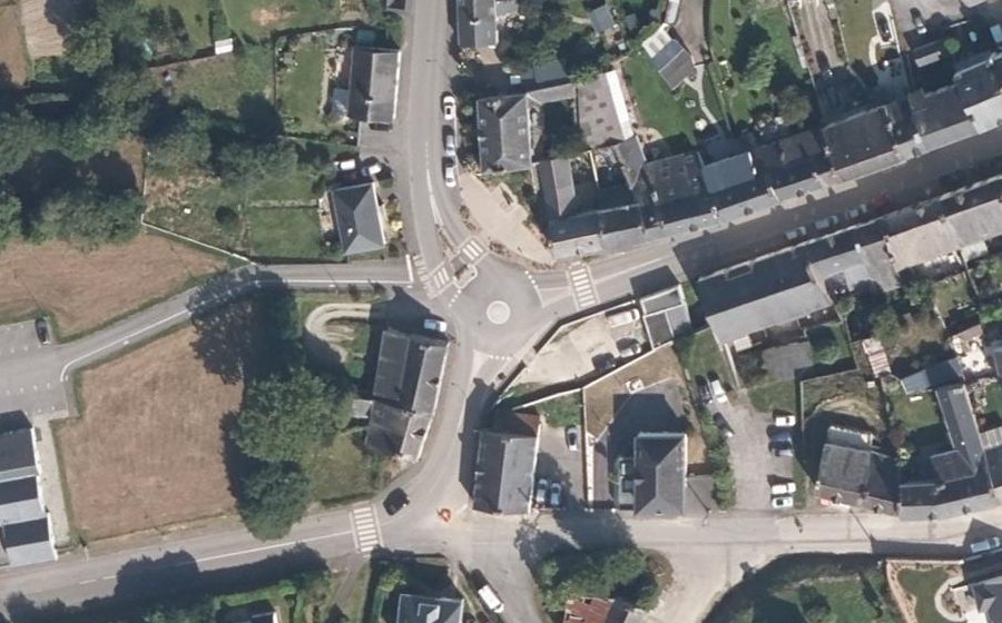 Vue aérienne du Mini-giratoire n°2076411133