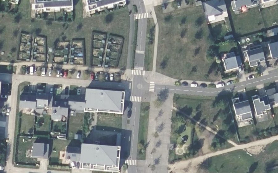 Vue aérienne du Mini-giratoire n°2077343614