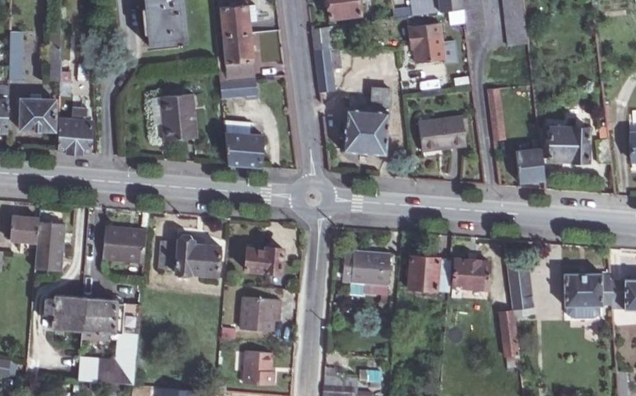 Vue aérienne du Mini-giratoire n°2077783693