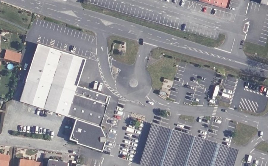 Vue aérienne du Mini-giratoire n°2080263169