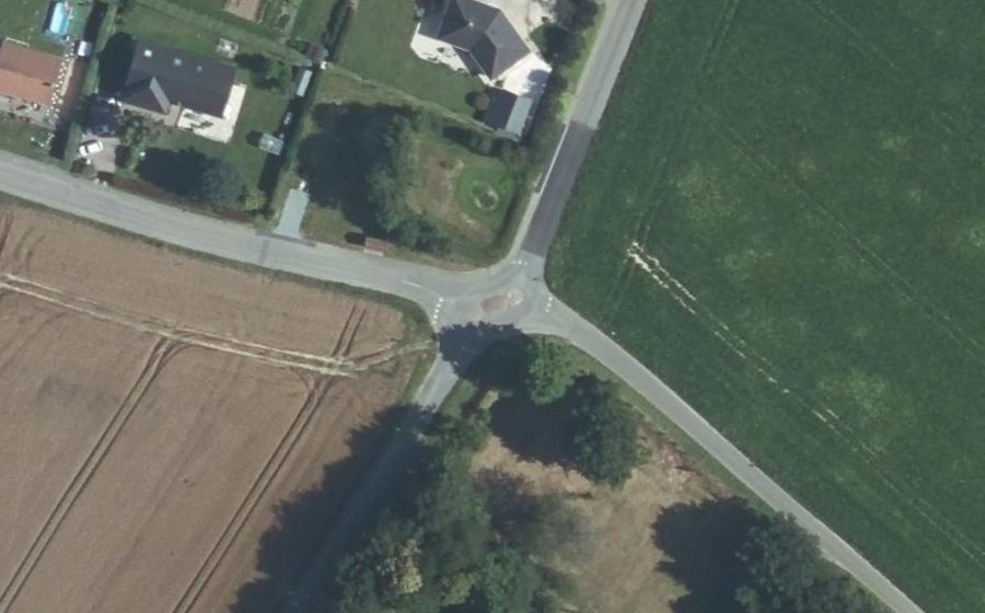 Vue aérienne du Mini-giratoire n°2090820179