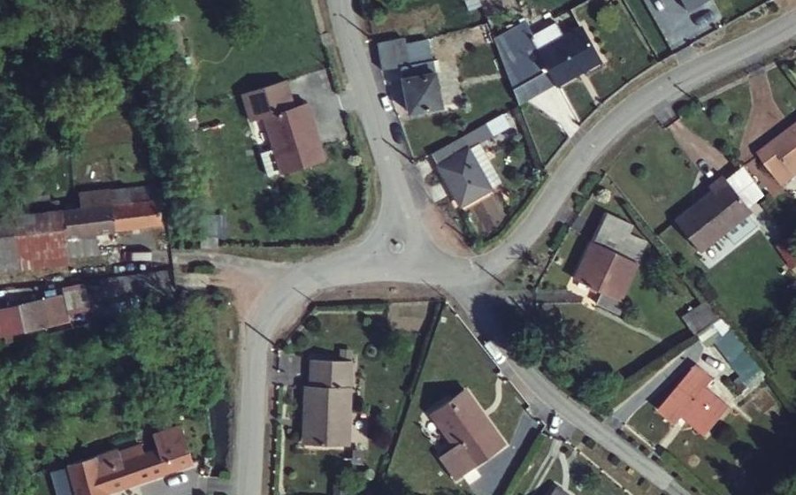 Vue aérienne du Mini-giratoire n°2092816914