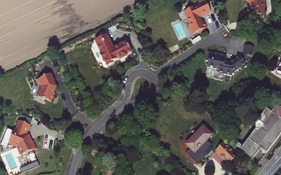 Vue aérienne du Mini-giratoire n°2104346264