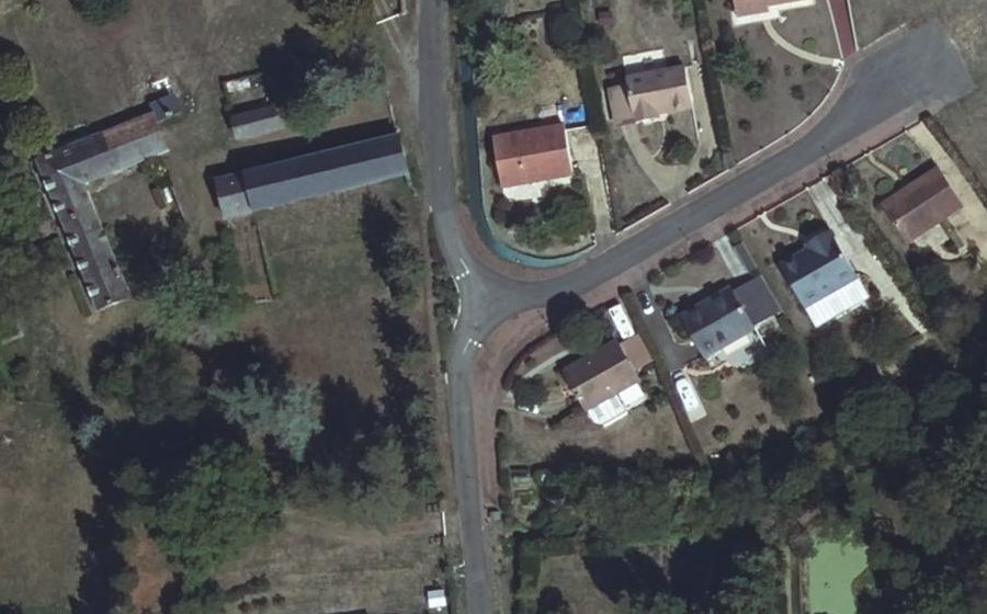 Vue aérienne du Mini-giratoire n°2119441904