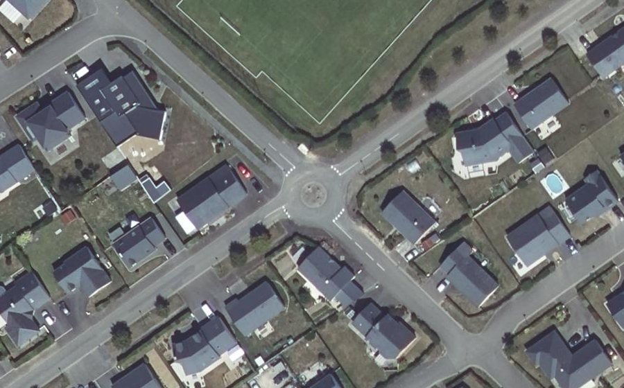Vue aérienne du Mini-giratoire n°2119481080