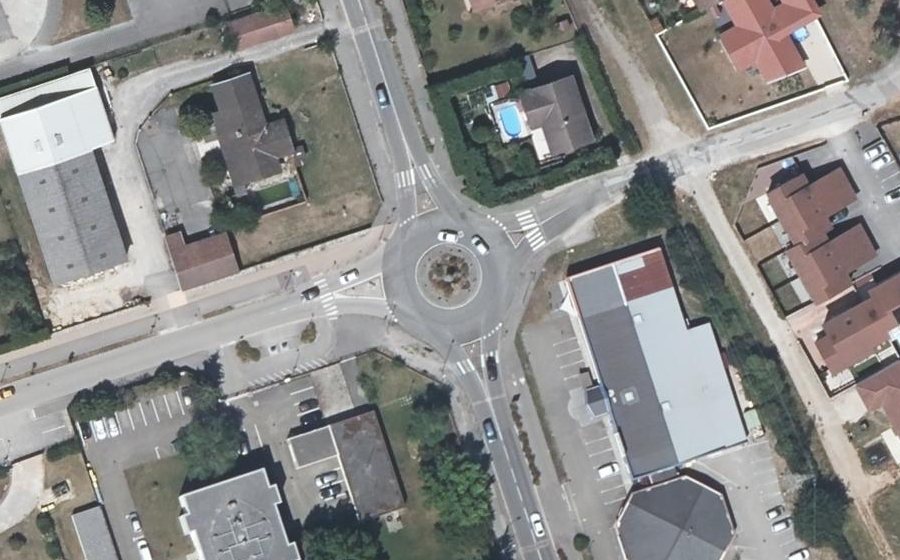 Vue aérienne du Rond-point anonyme n°10212666