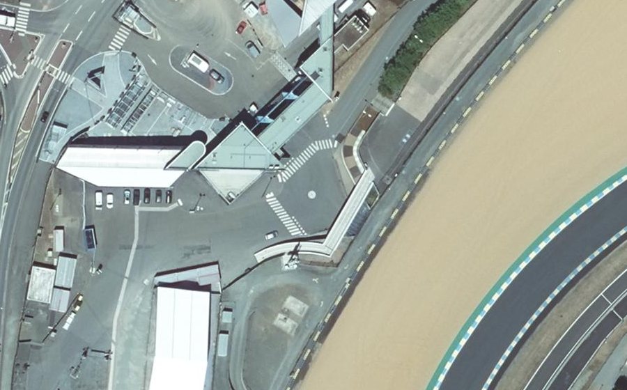 Vue aérienne du Mini-giratoire n°2147174615