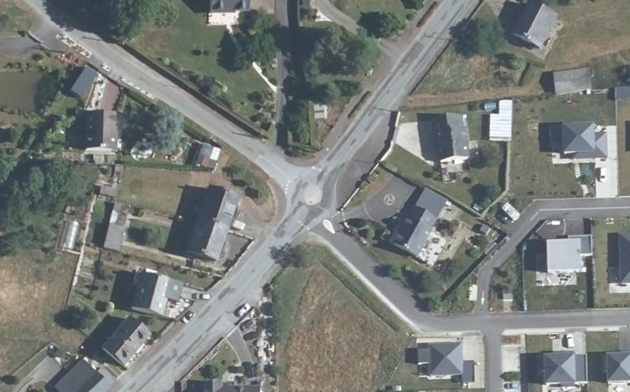 Vue aérienne du Mini-giratoire n°2150629994