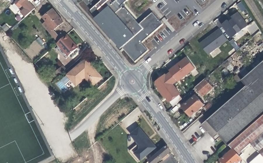 Vue aérienne du Mini-giratoire n°2155038110