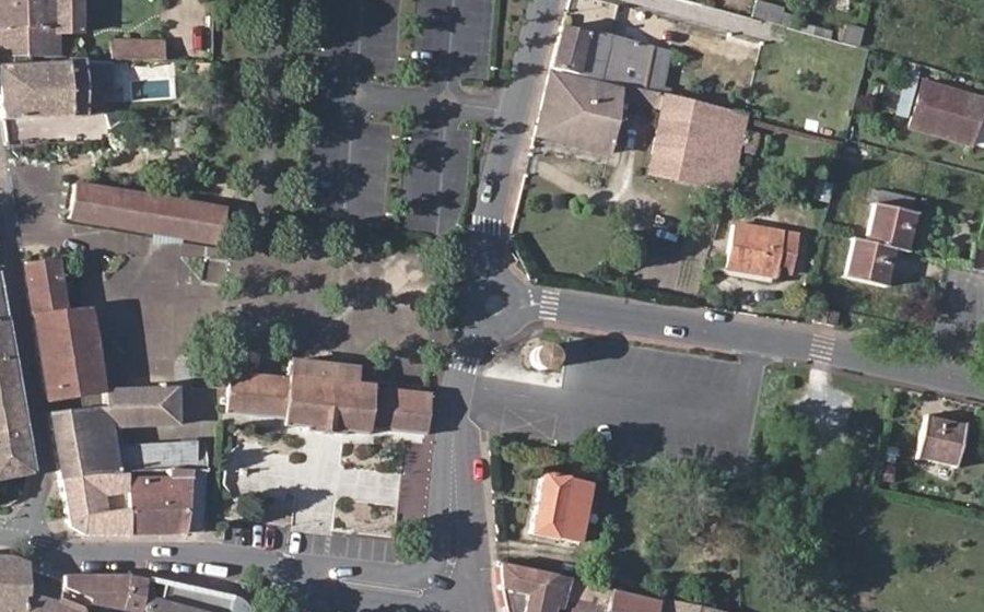 Vue aérienne du Mini-giratoire n°2164877088