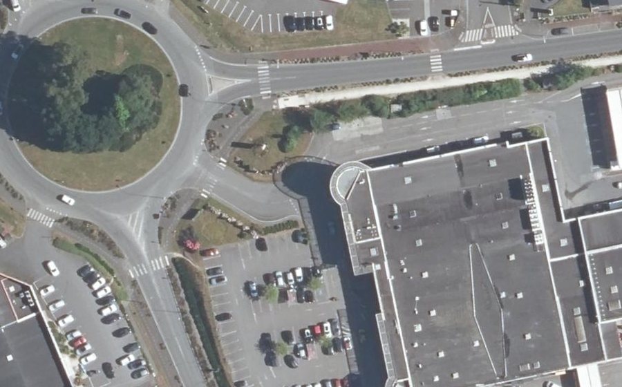 Vue aérienne du Mini-giratoire n°2180517047