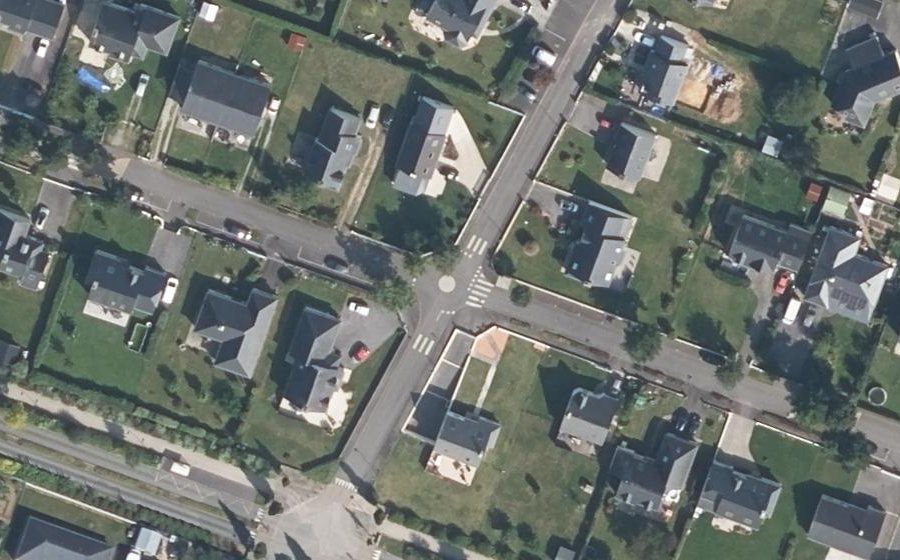 Vue aérienne du Mini-giratoire n°2188613788
