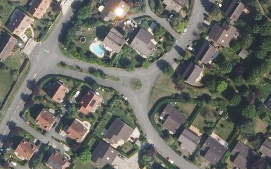 Vue aérienne du Rond-point anonyme n°102200922