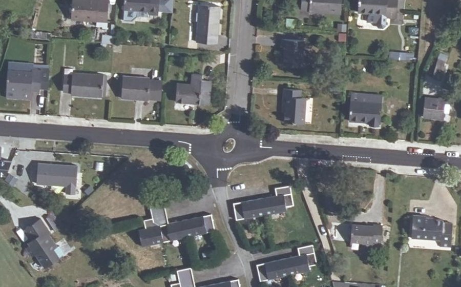Vue aérienne du Mini-giratoire n°2218008408