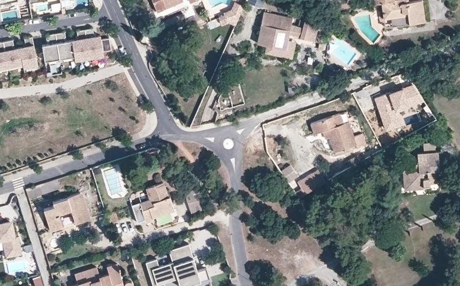 Vue aérienne du Mini-giratoire n°2246964531