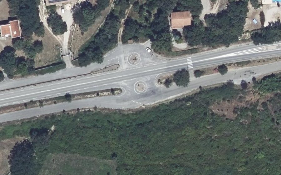 Vue aérienne du Mini-giratoire n°2260381986