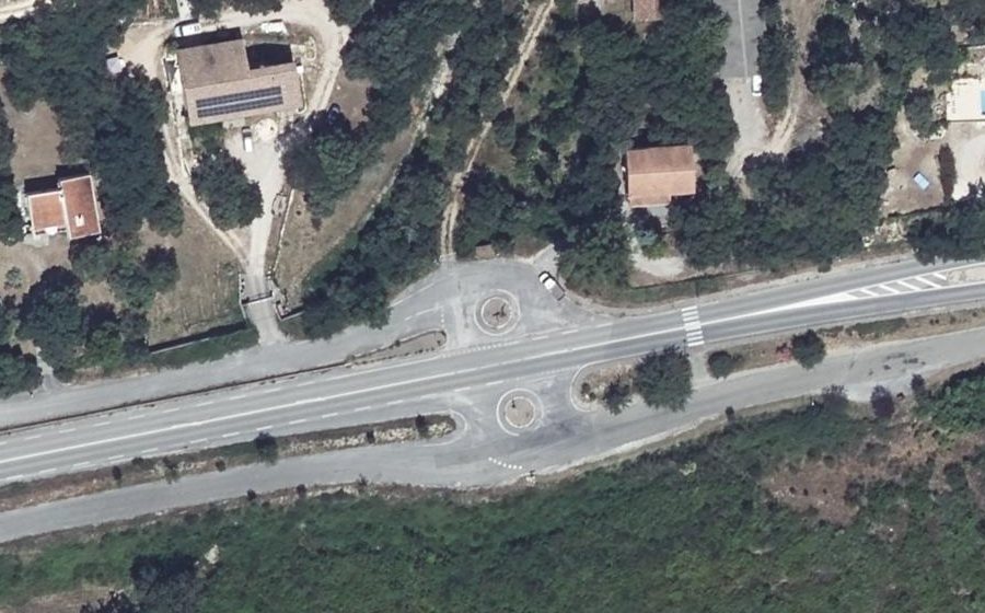 Vue aérienne du Mini-giratoire n°2260382000