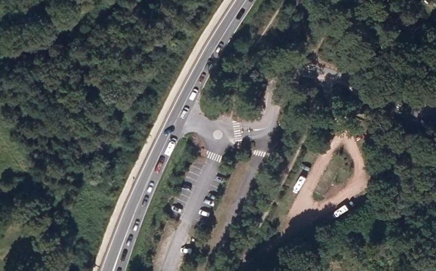 Vue aérienne du Mini-giratoire n°2262547477