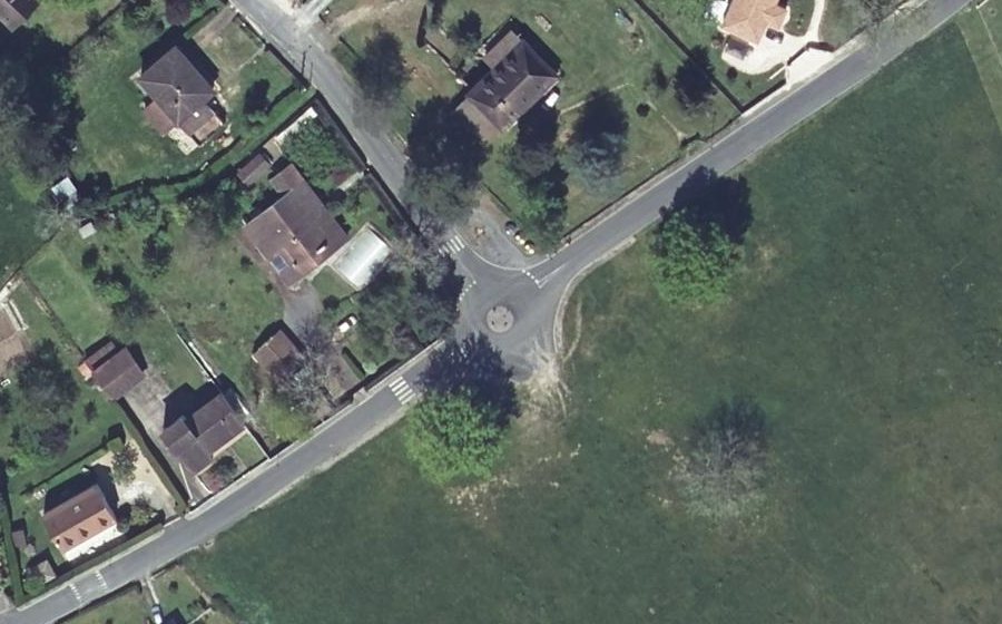 Vue aérienne du Mini-giratoire n°2268291101