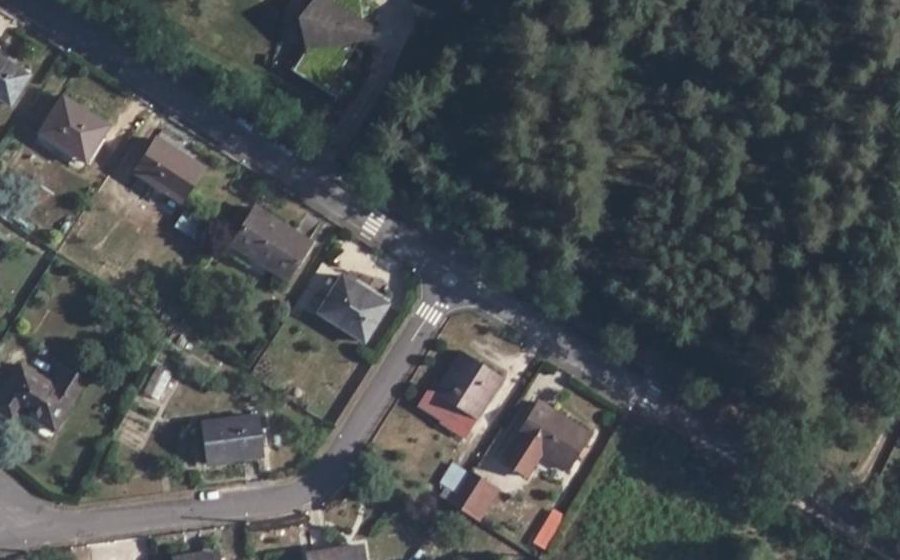 Vue aérienne du Mini-giratoire n°2272740224
