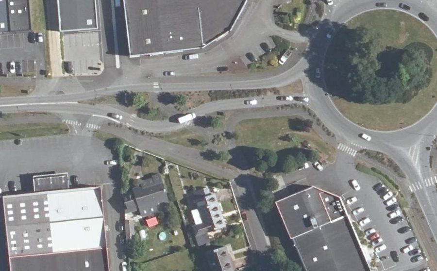 Vue aérienne du Mini-giratoire n°2282795801