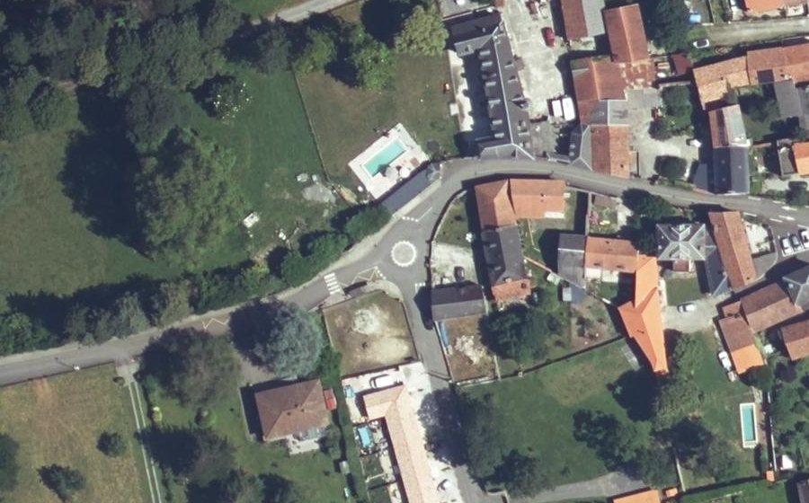 Vue aérienne du Mini-giratoire n°2284366044