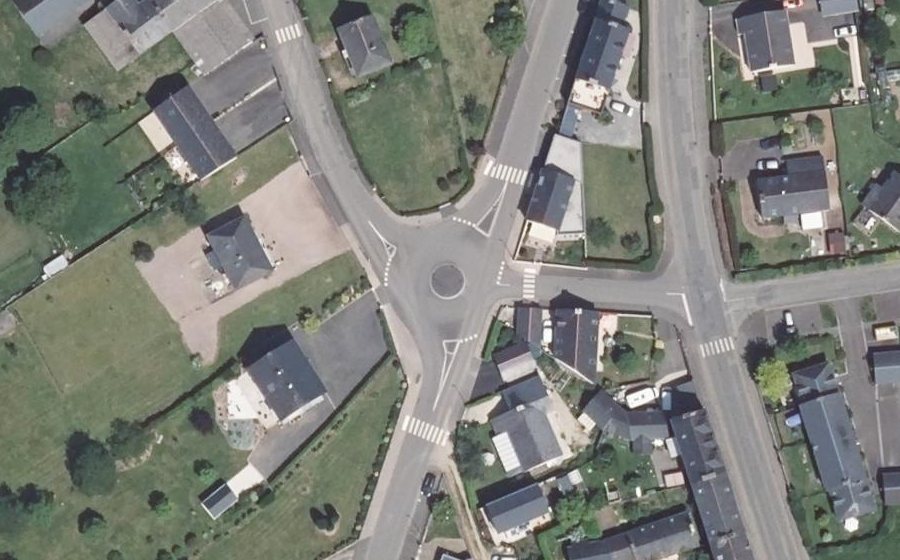 Vue aérienne du Mini-giratoire n°2294489117