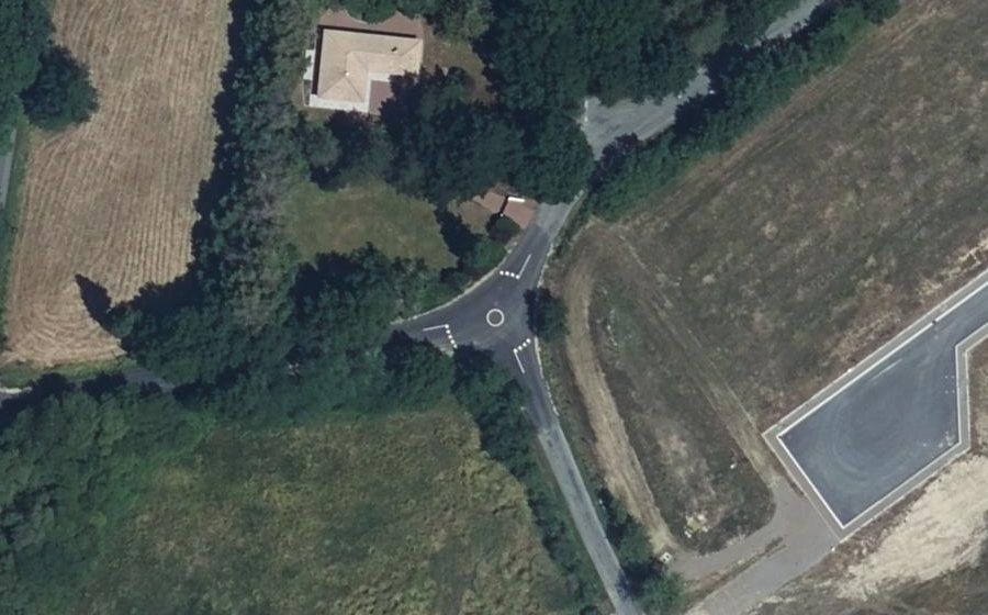 Vue aérienne du Mini-giratoire n°2312809268