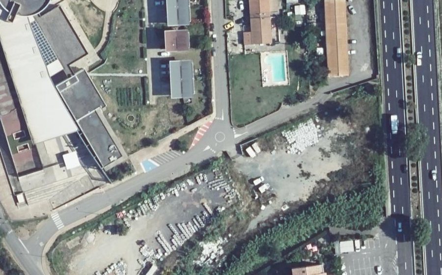 Vue aérienne du Mini-giratoire n°2313299944