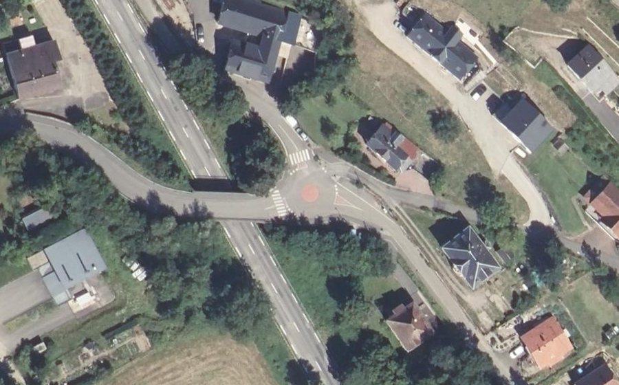 Vue aérienne du Mini-giratoire n°2314806090