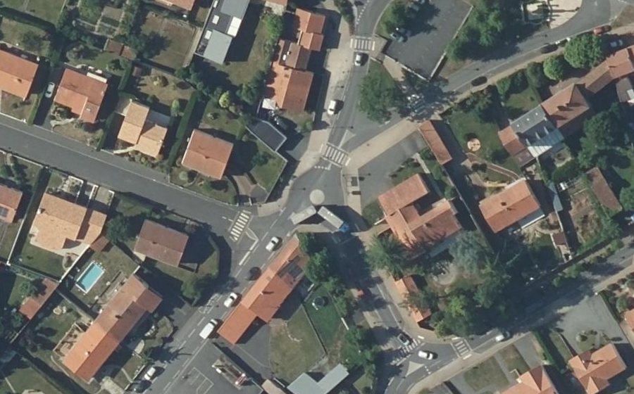 Vue aérienne du Mini-giratoire n°2326328797