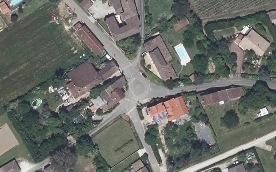 Vue aérienne du Mini-giratoire n°2330665136