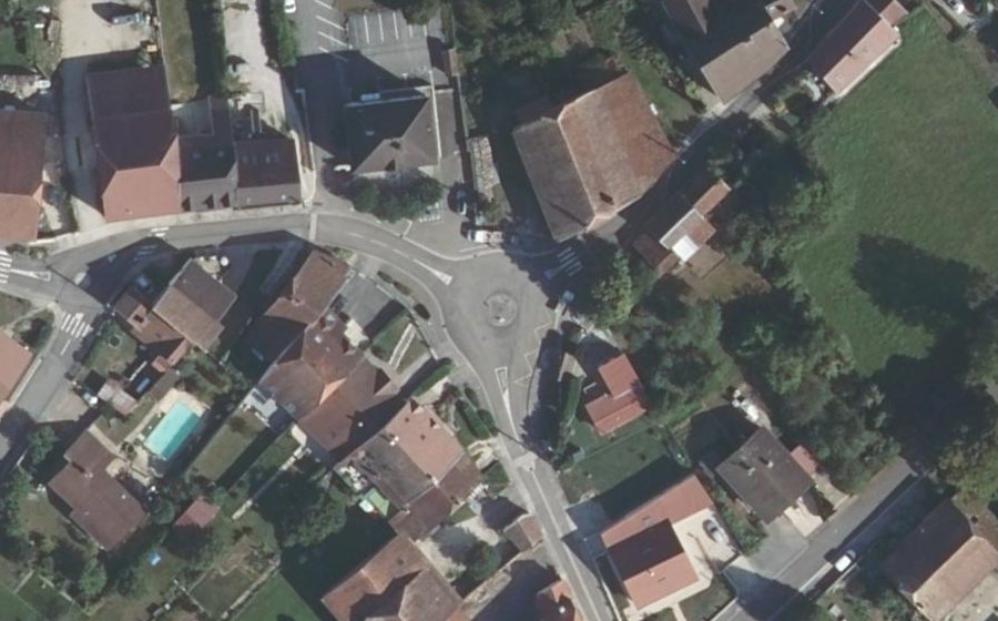 Vue aérienne du Mini-giratoire n°2331771509
