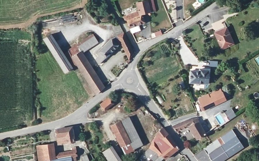 Vue aérienne du Mini-giratoire n°2342571749