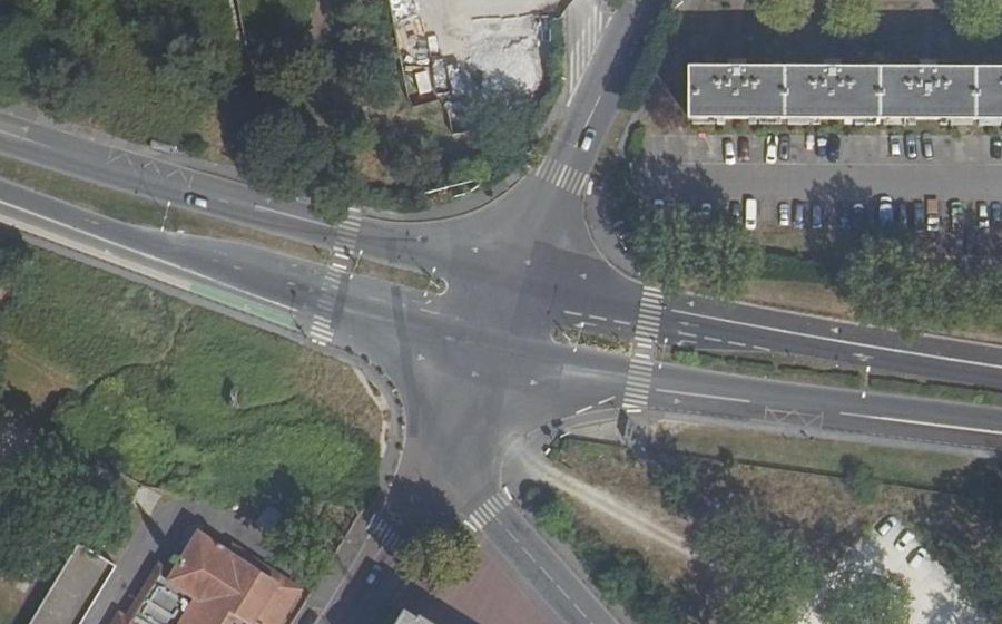 Vue aérienne du Mini-giratoire n°2360677616