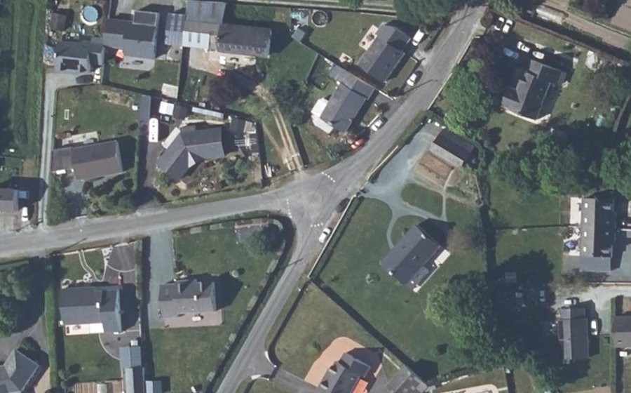 Vue aérienne du Mini-giratoire n°2361990544