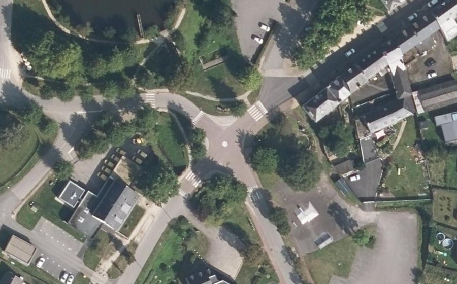 Vue aérienne du Mini-giratoire n°2371616680