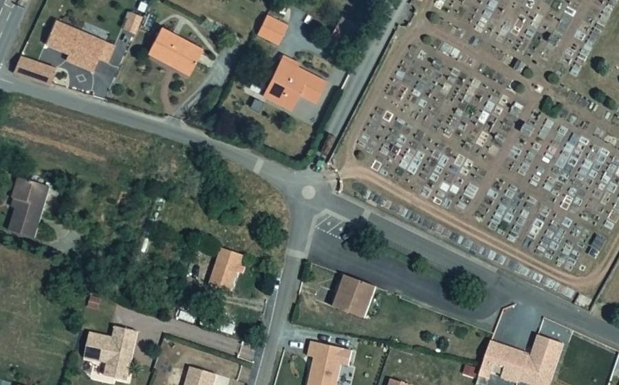 Vue aérienne du Mini-giratoire n°2373768623