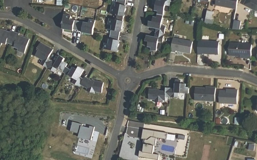Vue aérienne du Mini-giratoire n°2375792562